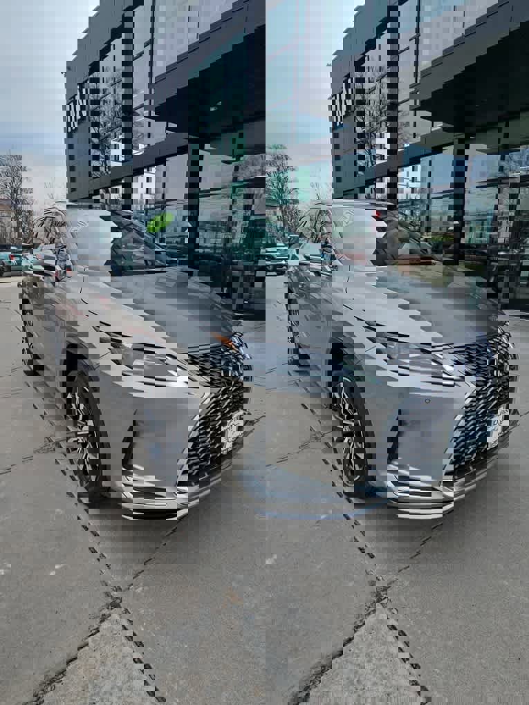 Used 2020 Lexus RX 450h AWD w/ Premium Package image 31