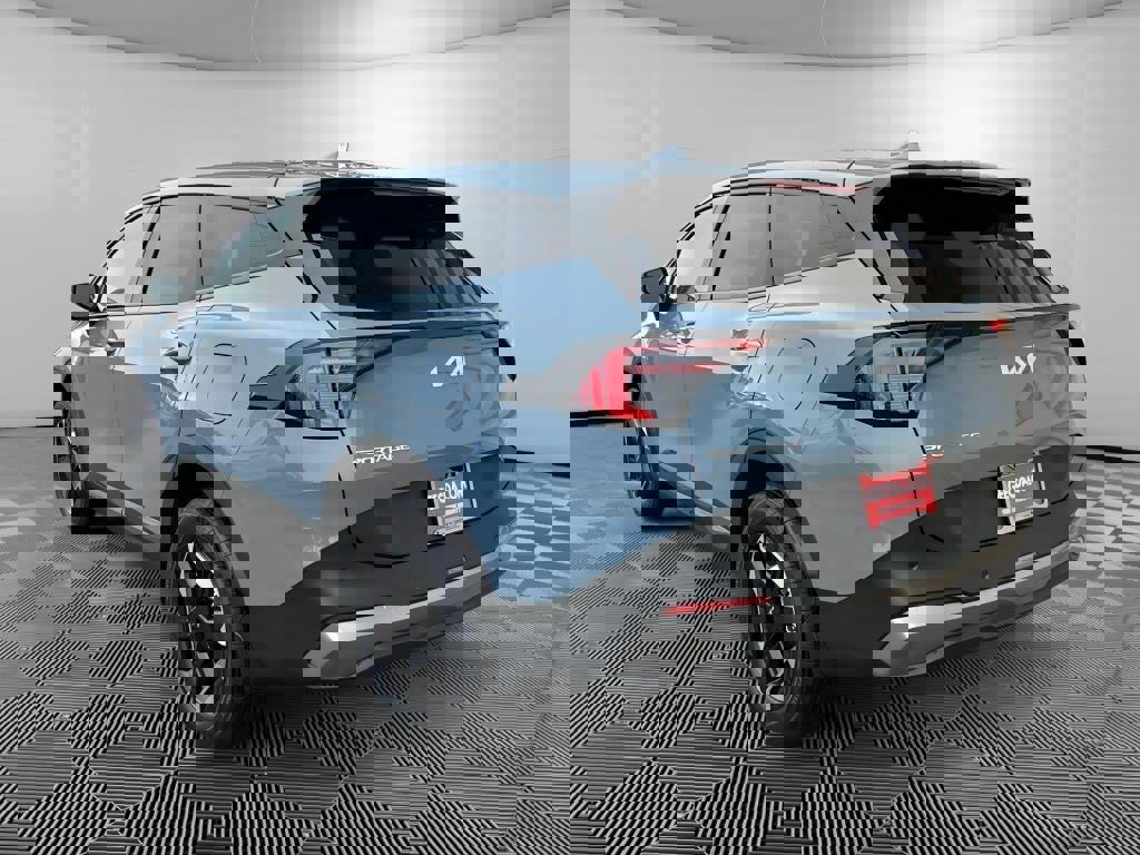 New 2026 Kia Sportage S image 6