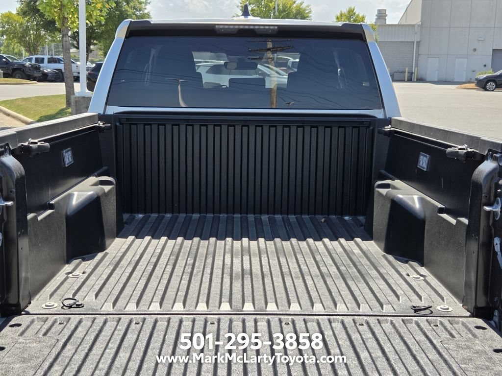 Used 2025 Toyota Tacoma SR5 RWD image 13