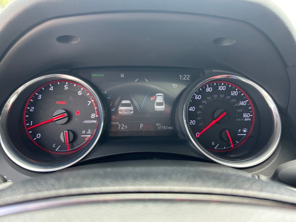 Used 2020 Toyota Camry XSE image 38