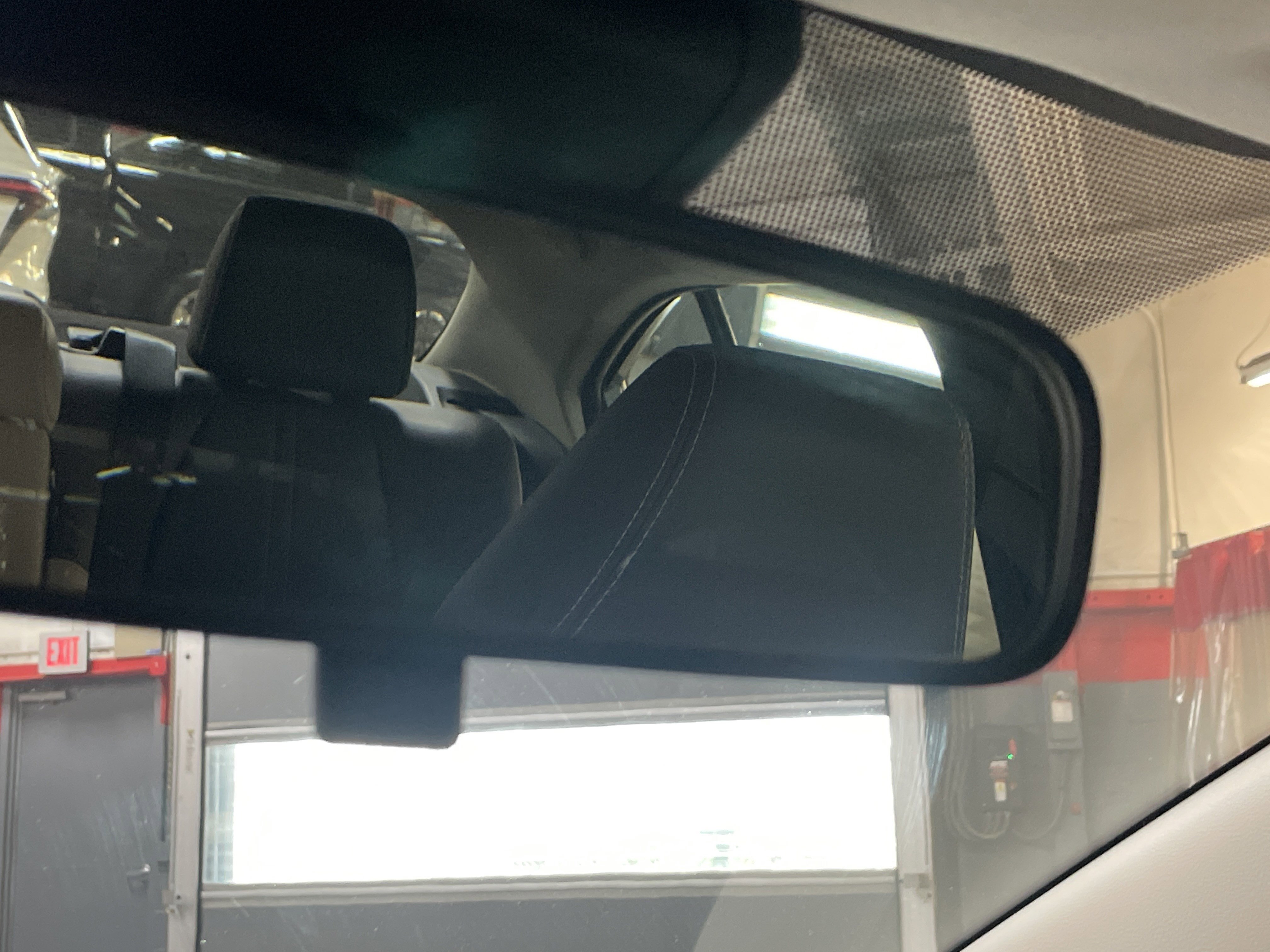 Used 2020 Toyota Corolla XLE image 27