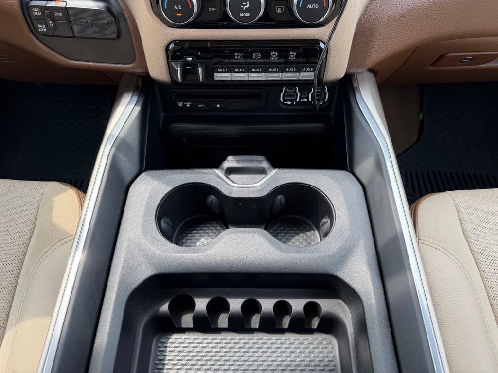 Used 2019 RAM 3500 Laramie AWD/4WD image 11