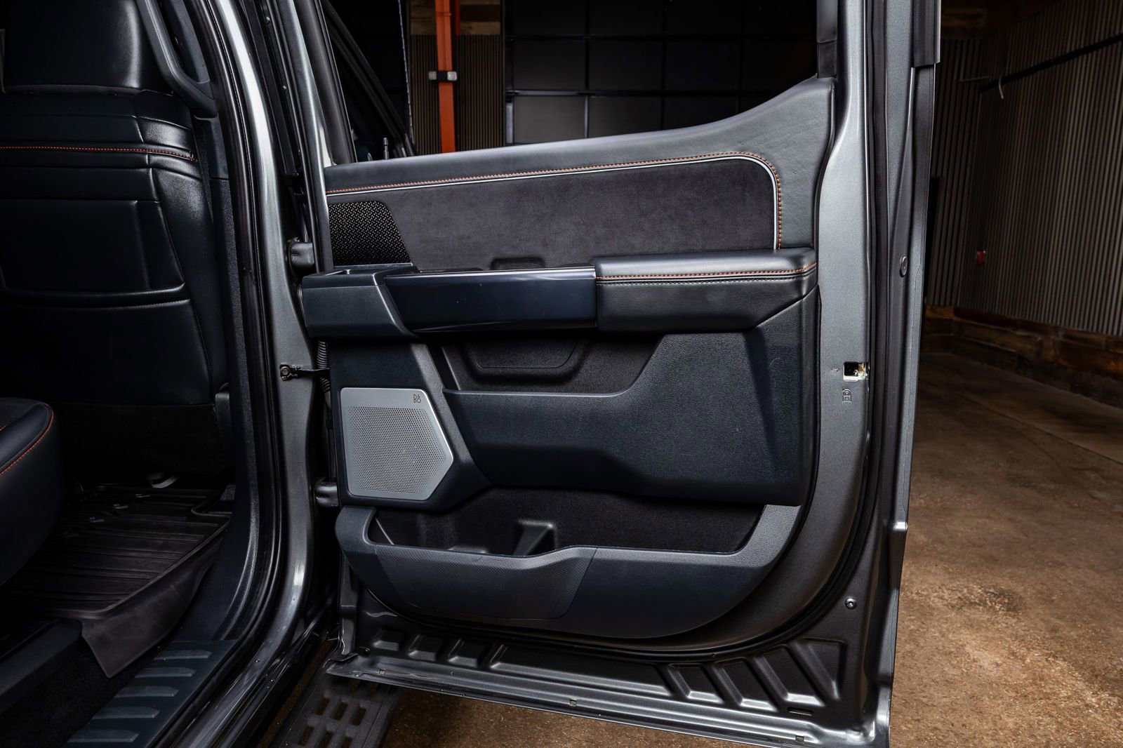 Used 2025 Ford F150 Raptor w/ Equipment Group 803A Raptor R image 39