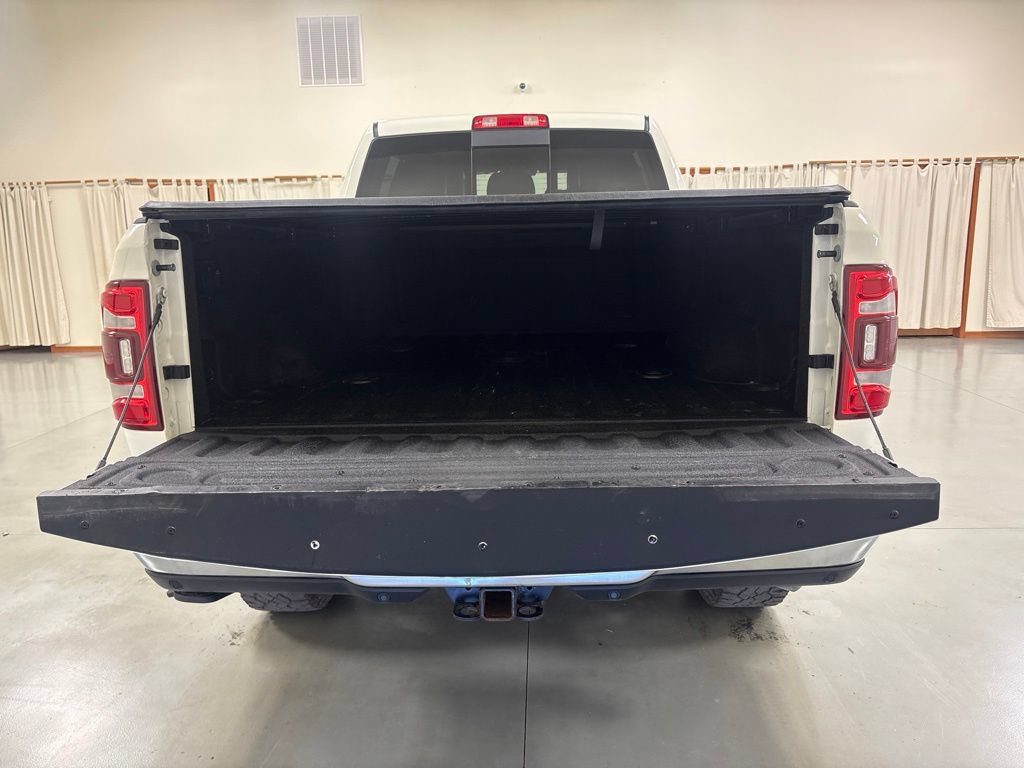 Used 2024 RAM 3500 Laramie w/ Sport Appearance Package AWD/4WD image 9