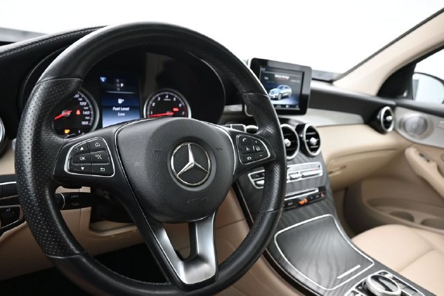 Used 2019 Mercedes-Benz GLC 300 4MATIC Coupe image 10