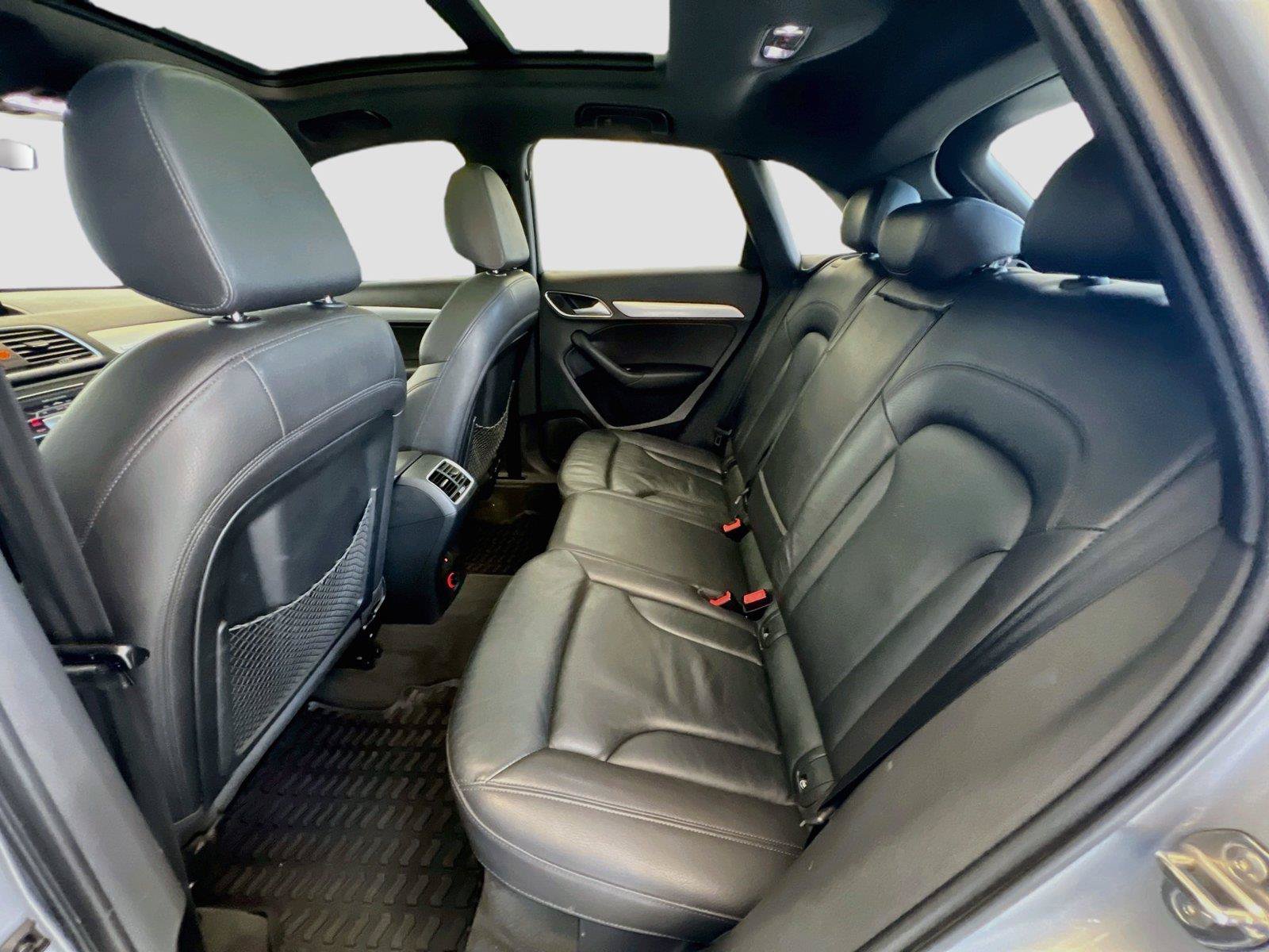 Used 2018 Audi Q3 2.0T Premium Plus w/ Premium Plus Package AWD/4WD image 24