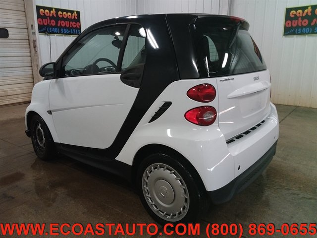 Used 2013 smart fortwo pure RWD image 5