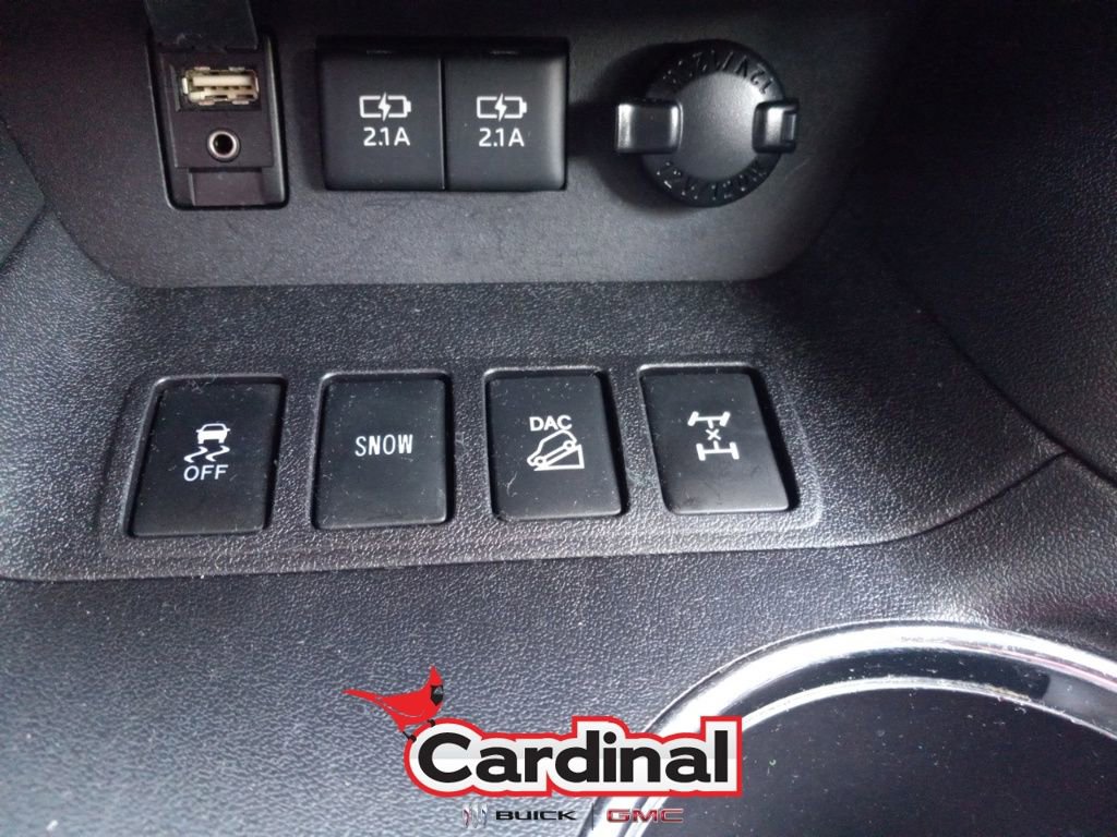 Used 2017 Toyota Highlander Limited Platinum w/ Carpet Mat Package image 36