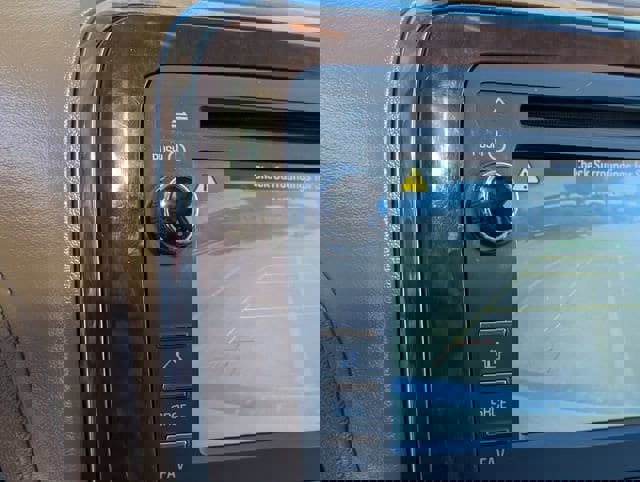 Used 2015 Buick Enclave Leather image 16