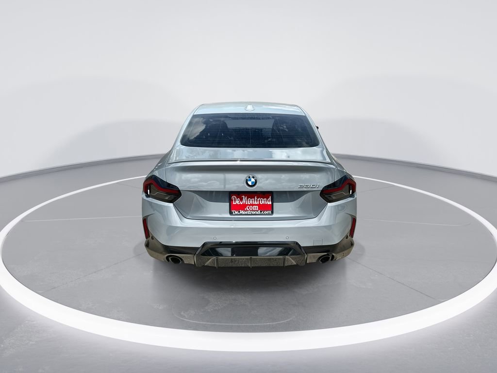 Used 2024 BMW 230i Coupe w/ M Sport Package image 7
