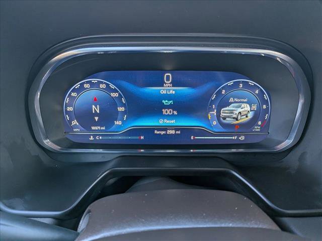 Used 2024 Chevrolet Tahoe Z71 w/ Luxury Package image 12