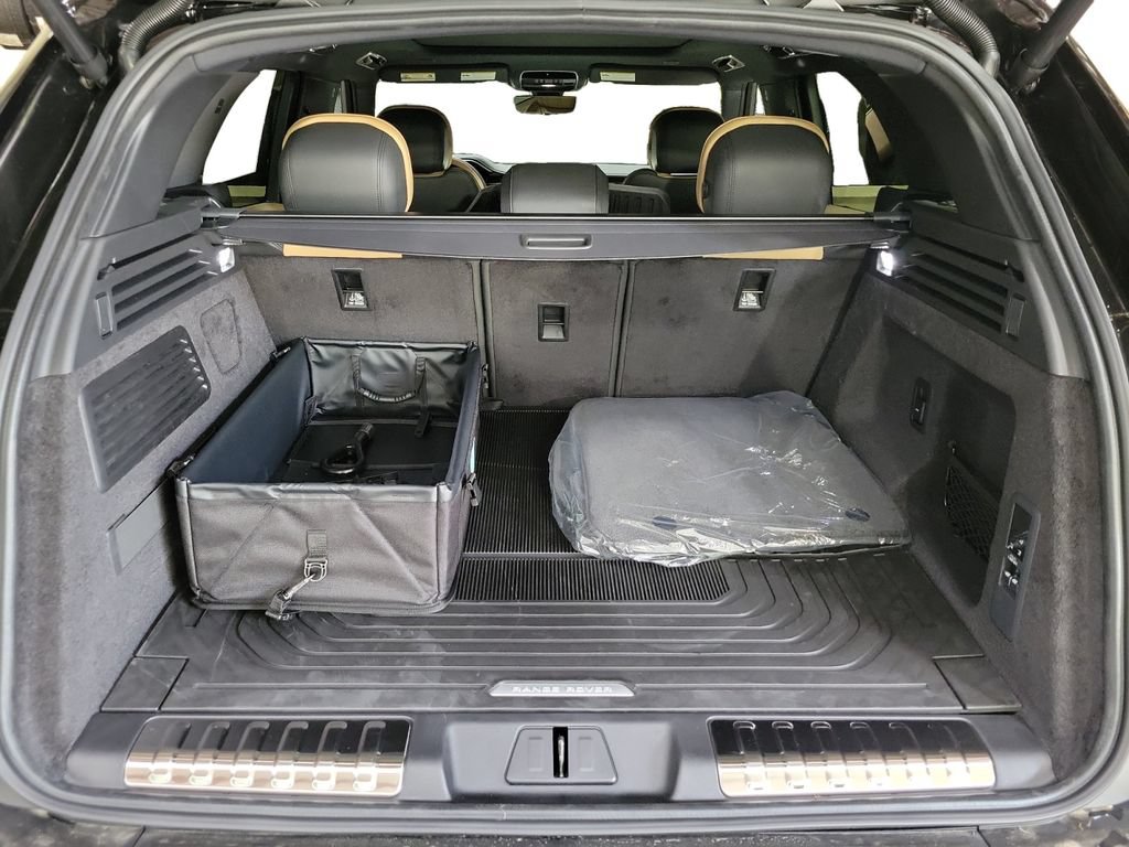 New 2026 Land Rover Range Rover Sport Dynamic SE AWD/4WD image 28