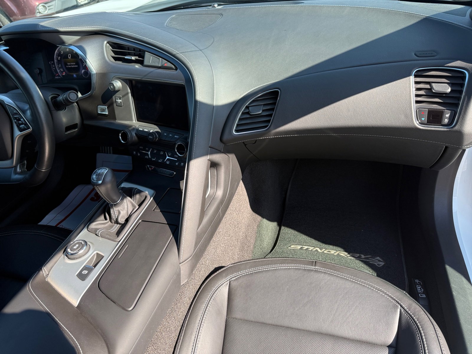 Used 2019 Chevrolet Corvette Stingray Coupe RWD image 24