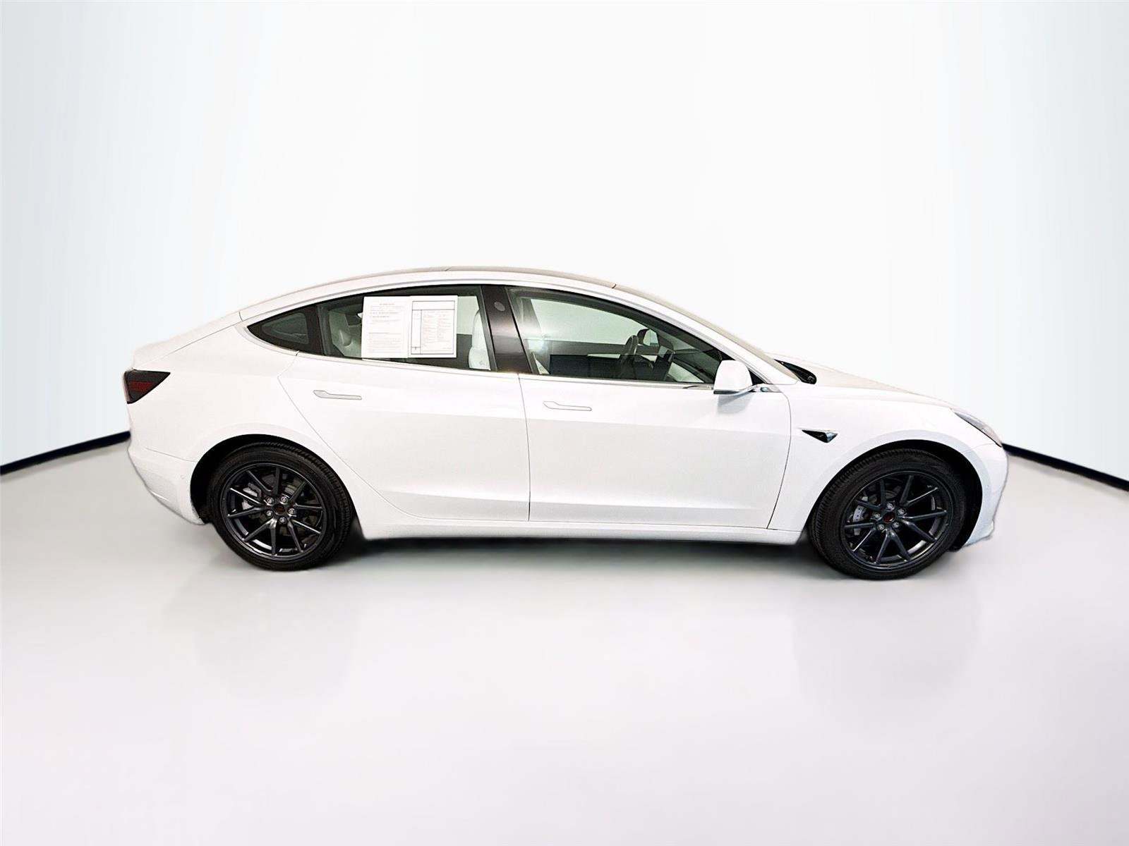 Used 2018 Tesla Model 3 Long Range image 27