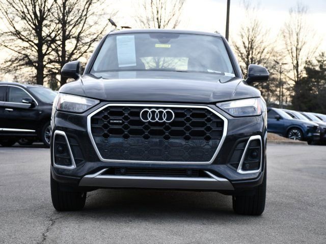 Used 2023 Audi Q5 2.0T Premium AWD/4WD image 2