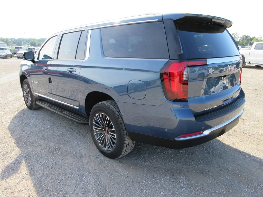 New 2026 GMC Yukon XL Elevation w/ Elevation Premium Package AWD/4WD image 6