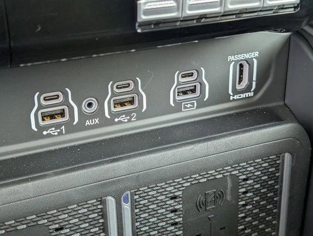New 2026 RAM 3500 Limited AWD/4WD image 21