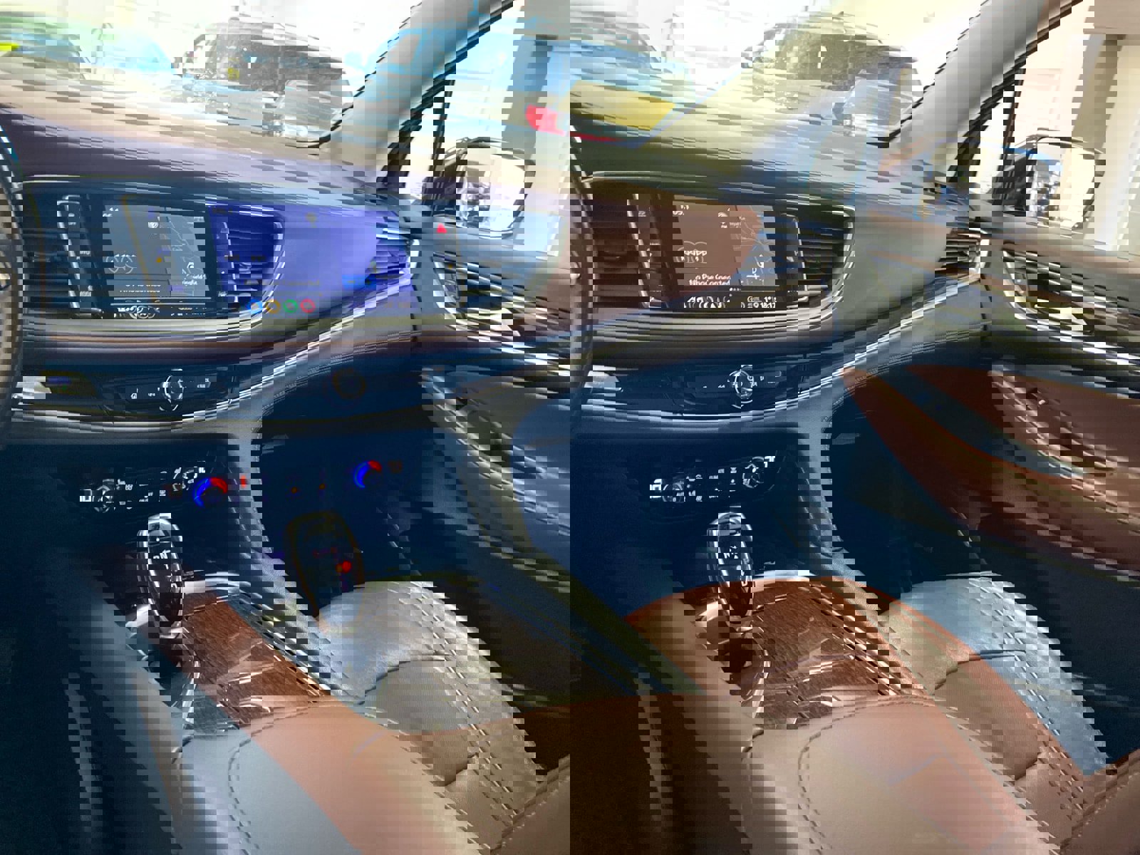 Used 2021 Buick Enclave Avenir w/ Avenir Technology Package image 14