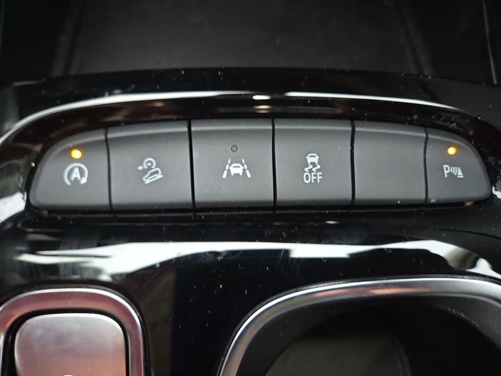 Certified 2023 Buick Envision Preferred w/ Sport Touring Package image 27