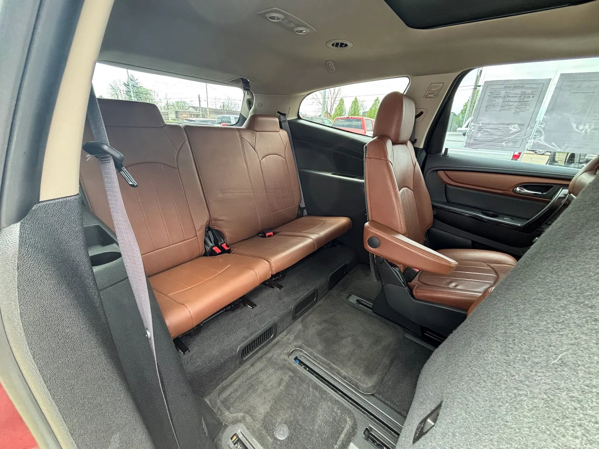 Used 2015 Chevrolet Traverse LTZ image 14