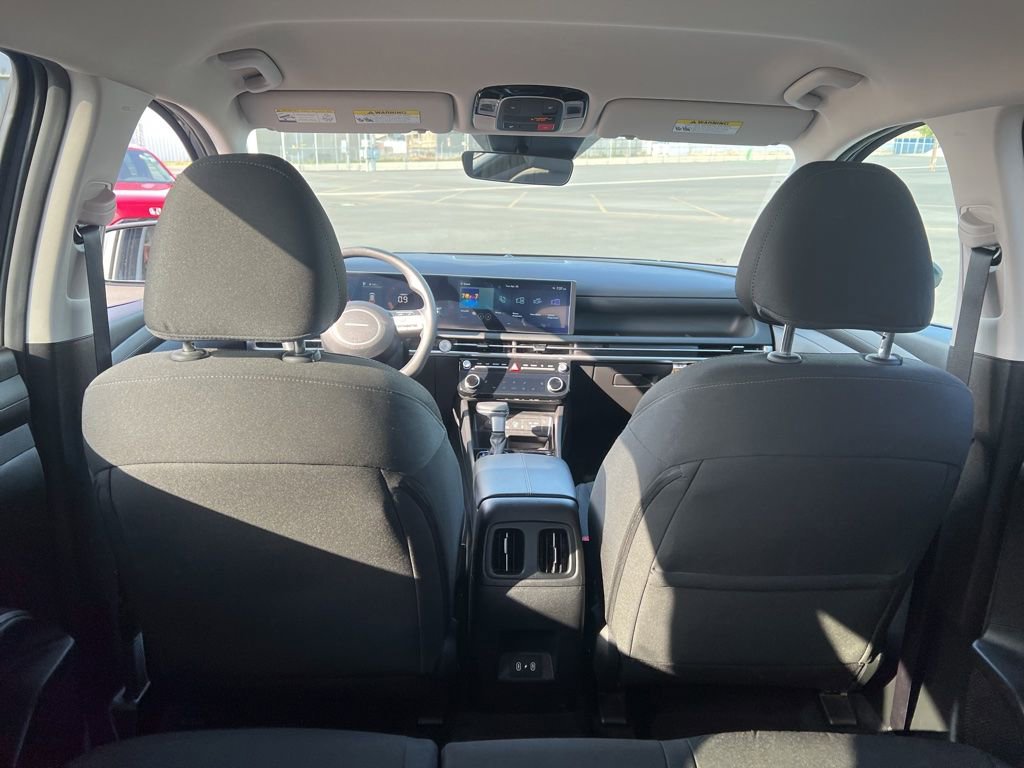Used 2025 Hyundai Tucson SEL FWD image 11