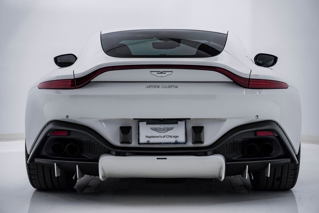 Used 2019 Aston Martin V8 Vantage Coupe image 28