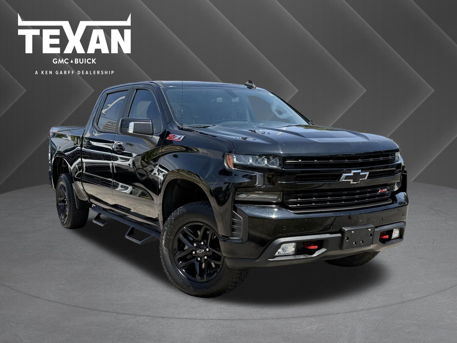 Used 2019 Chevrolet Silverado 1500 LT Trail Boss w/ Convenience Package AWD/4WD image 1