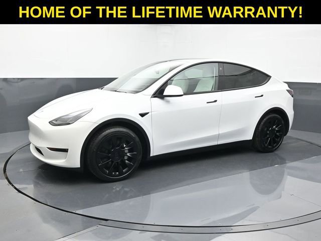 Used 2023 Tesla Model Y Long Range AWD/4WD image 2