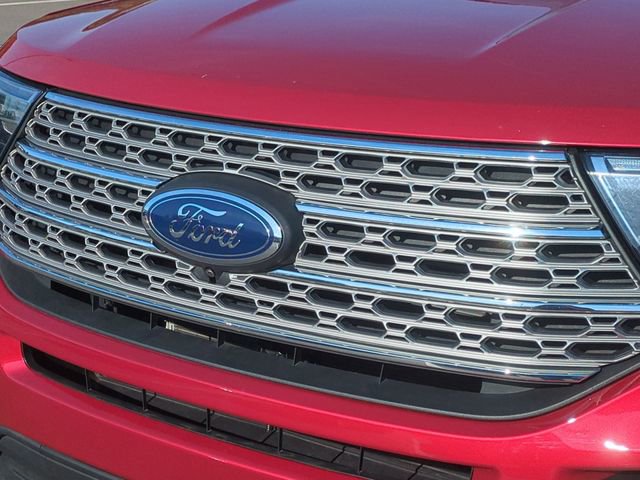 Used 2023 Ford Explorer Limited AWD/4WD image 36