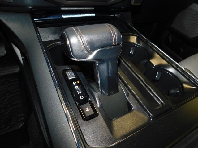 Used 2023 Ford F150 Lightning Lariat image 23