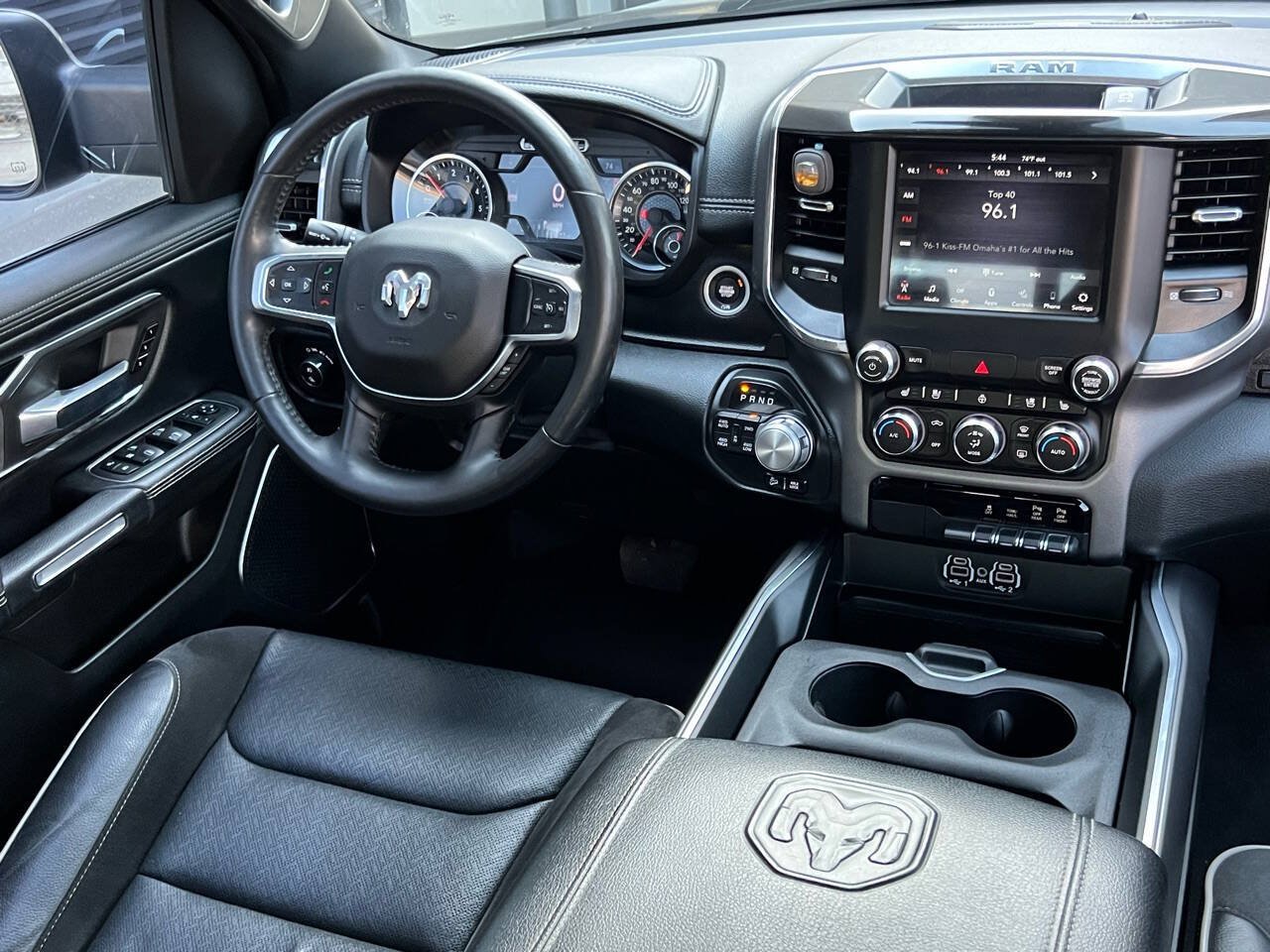 Used 2020 RAM 1500 Laramie w/ Sport Appearance Package AWD/4WD image 24