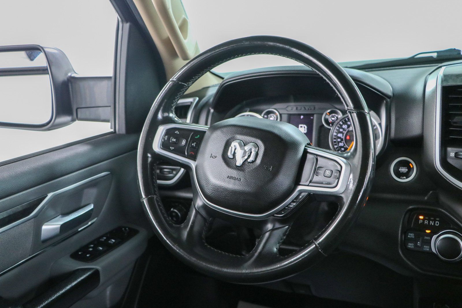 Used 2019 RAM 1500 Big Horn AWD/4WD image 12