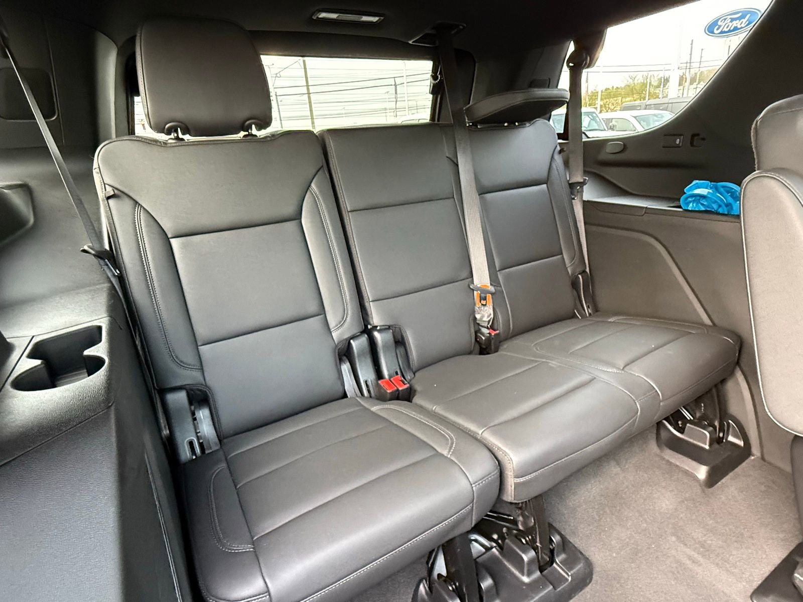 Used 2024 Chevrolet Tahoe Z71 w/ Luxury Package AWD/4WD image 14