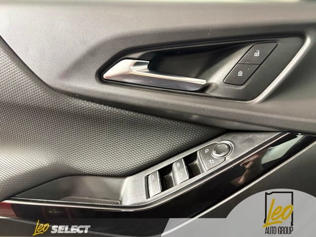Used 2026 Chevrolet Equinox RS w/ LPO, Floor Liner Package AWD/4WD image 23