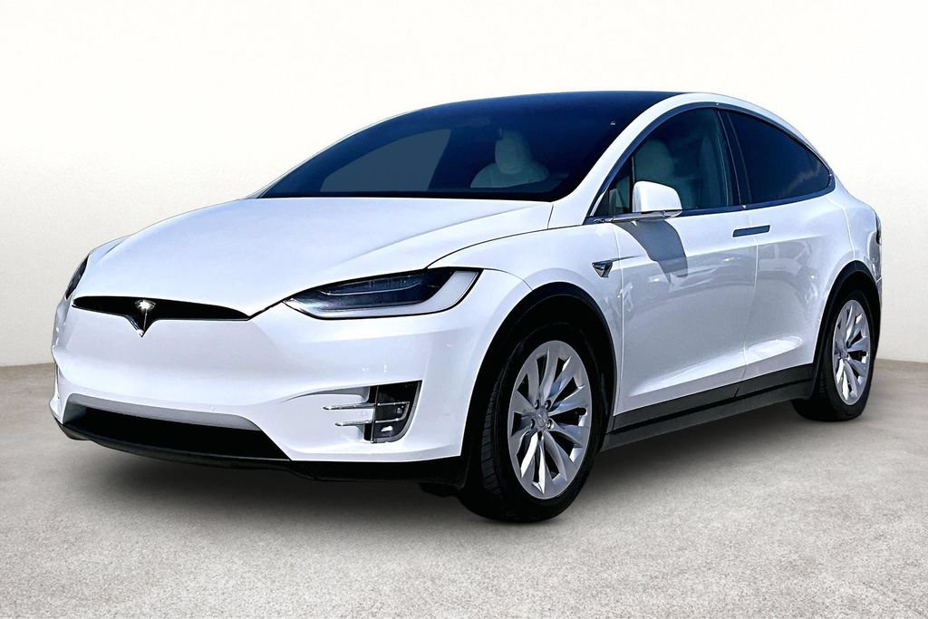 Used 2020 Tesla Model X Long Range AWD/4WD image 14