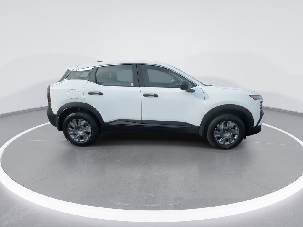 New 2026 Nissan Kicks S image 9