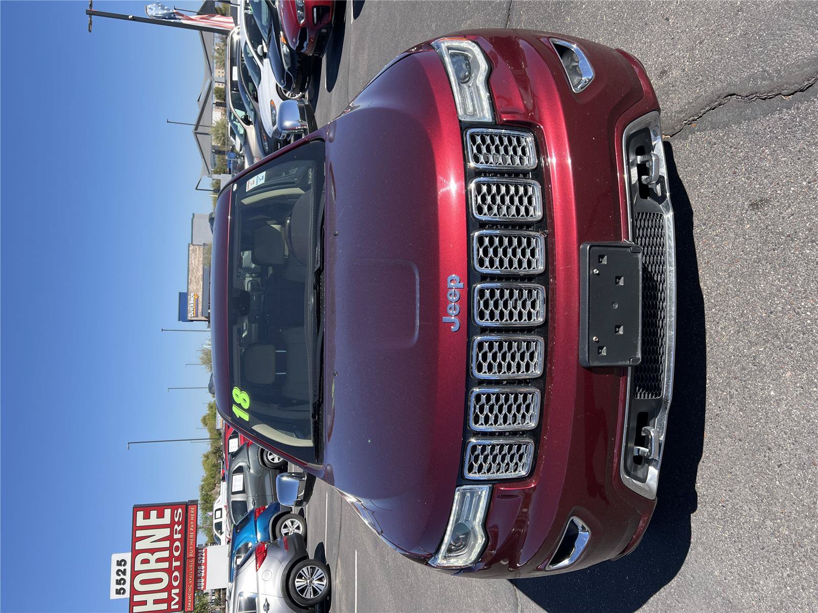 Used 2018 Jeep Grand Cherokee Overland AWD/4WD image 2