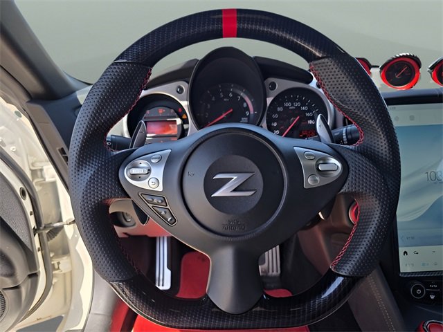 Used 2016 Nissan 370Z Touring image 17