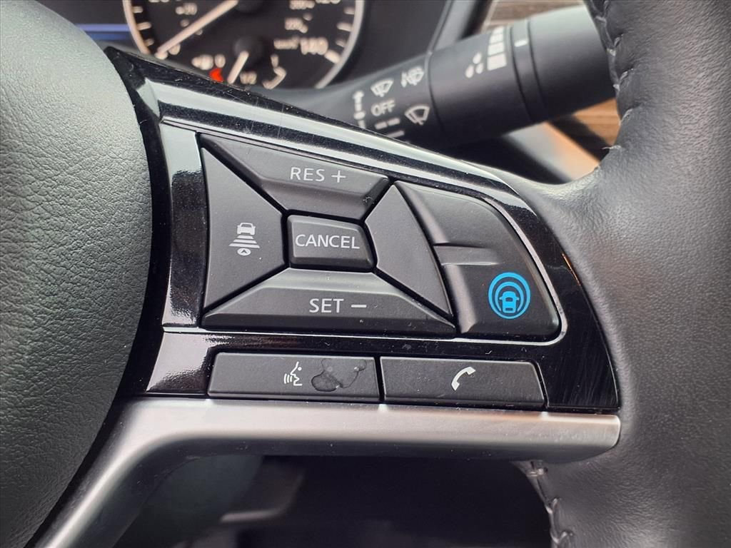 Used 2022 Nissan Altima 2.5 SL FWD image 16
