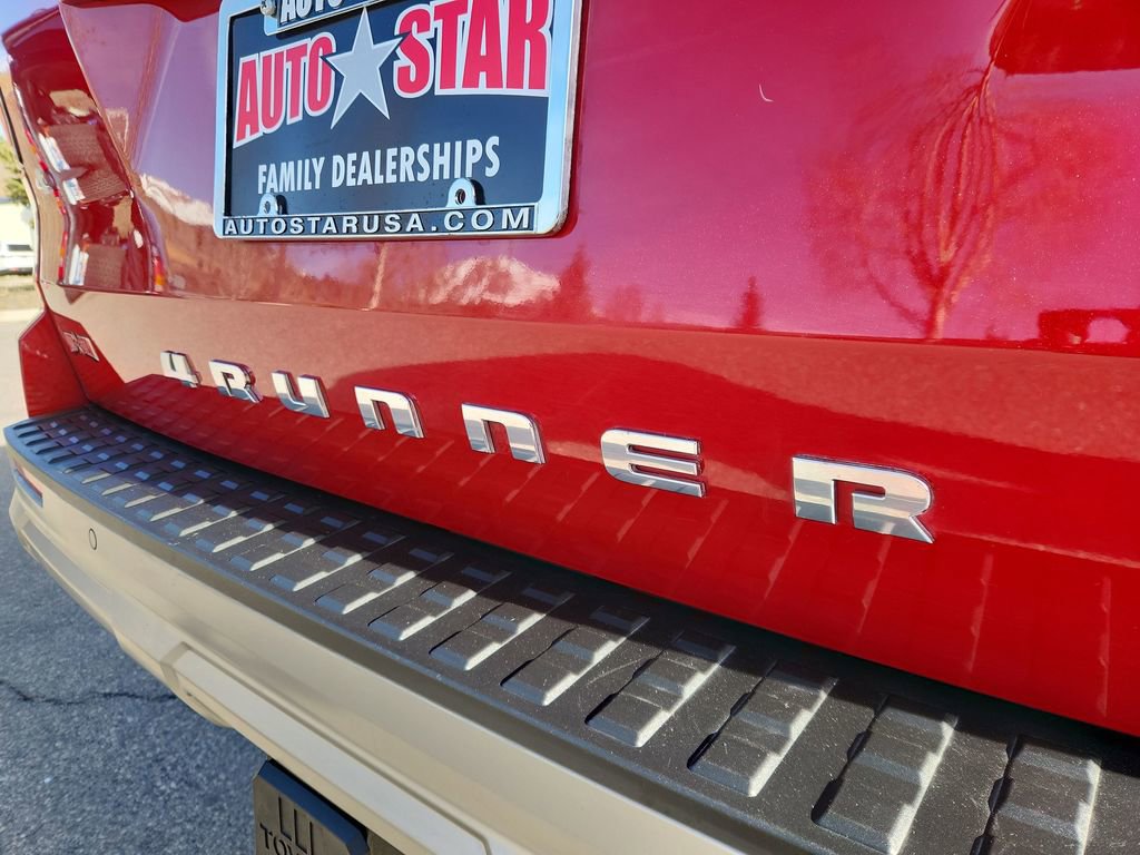 Used 2025 Toyota 4Runner Limited image 30