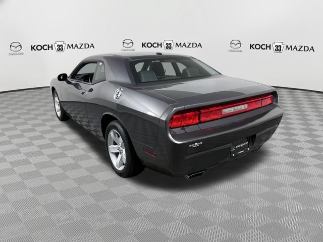 Used 2014 Dodge Challenger SXT Plus RWD image 6