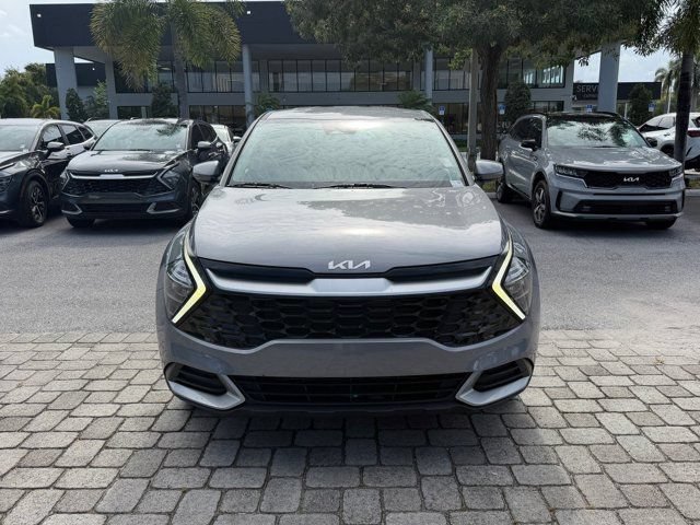 Used 2023 Kia Sportage EX FWD image 2