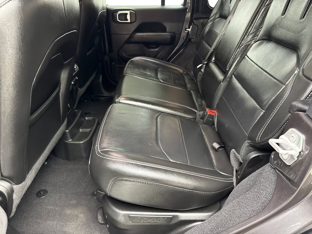 Used 2022 Jeep Wrangler Unlimited Sahara w/ Cold Weather Group image 33