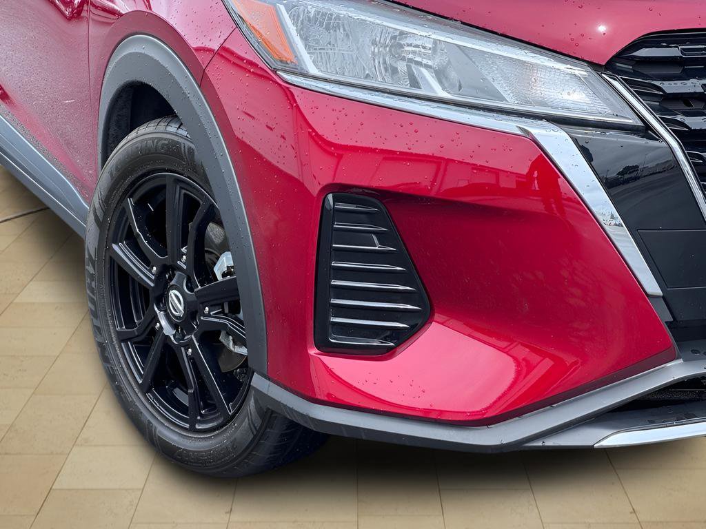 Used 2021 Nissan Kicks SV FWD image 40