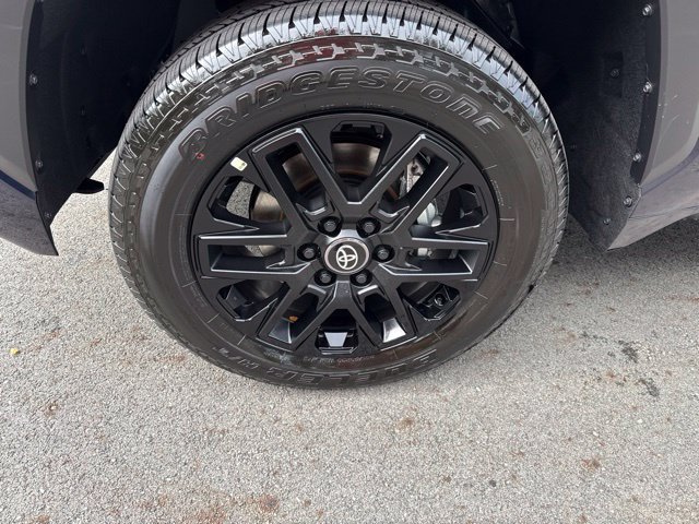 New 2026 Toyota Tundra Limited AWD/4WD image 10