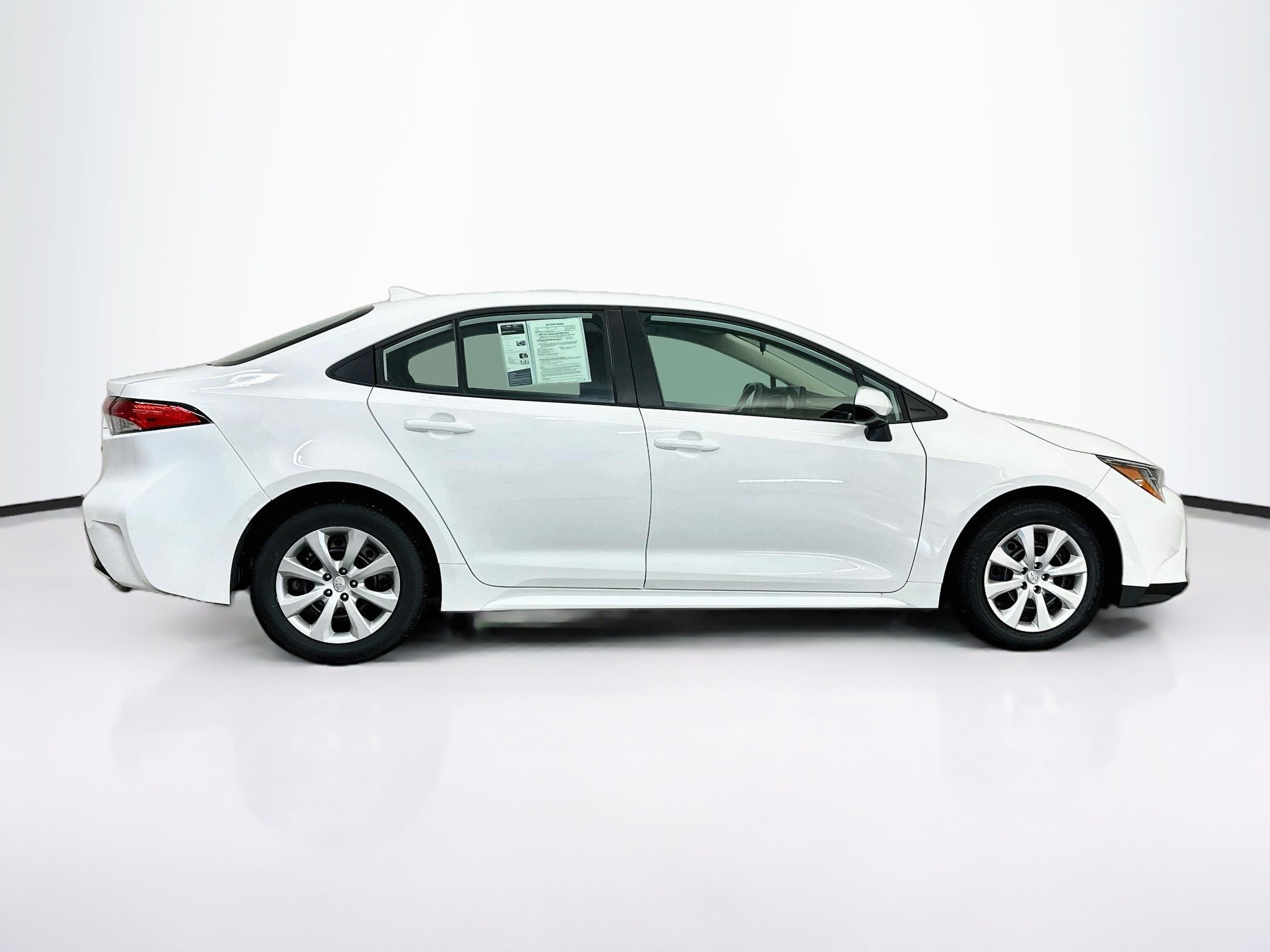 Used 2026 Toyota Corolla LE FWD image 10