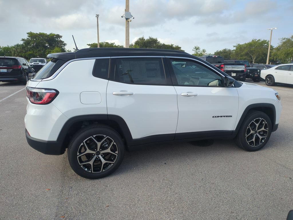 New 2026 Jeep Compass Limited AWD/4WD image 4
