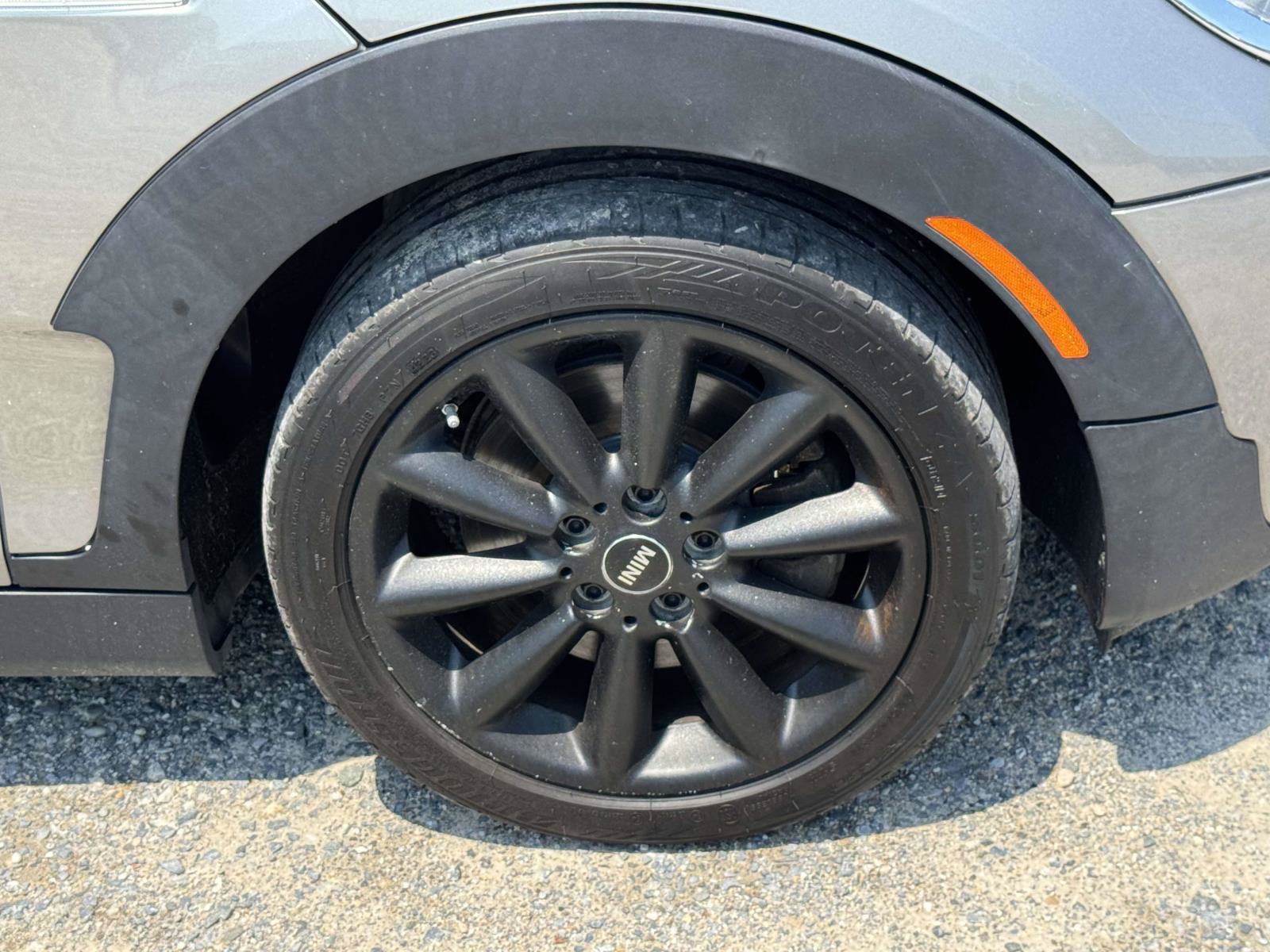 Used 2017 MINI Cooper Clubman S FWD image 6