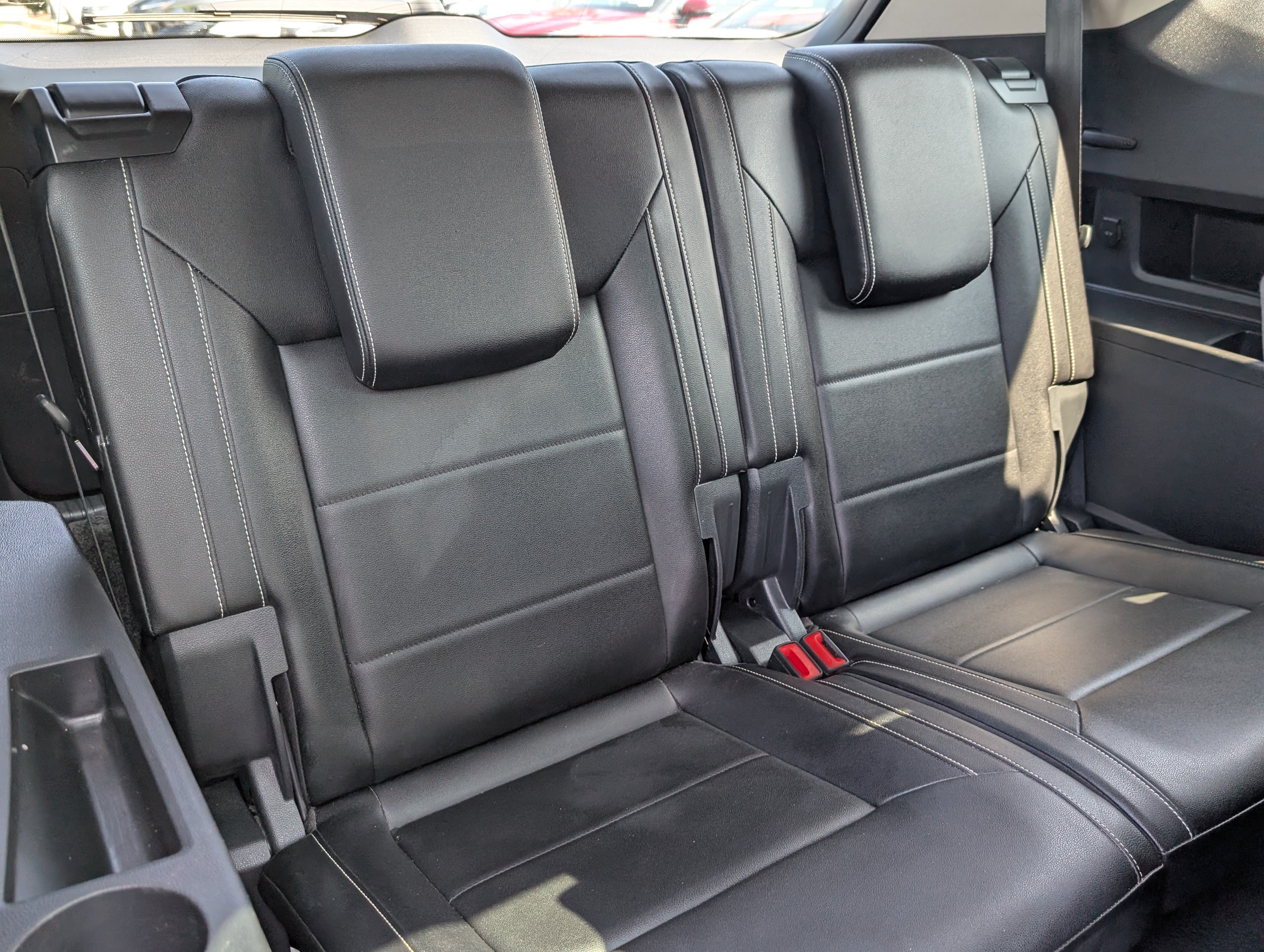 Used 2023 Volkswagen Atlas SEL AWD/4WD image 13