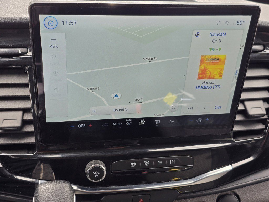 Used 2023 Ford Transit 350 XLT image 4